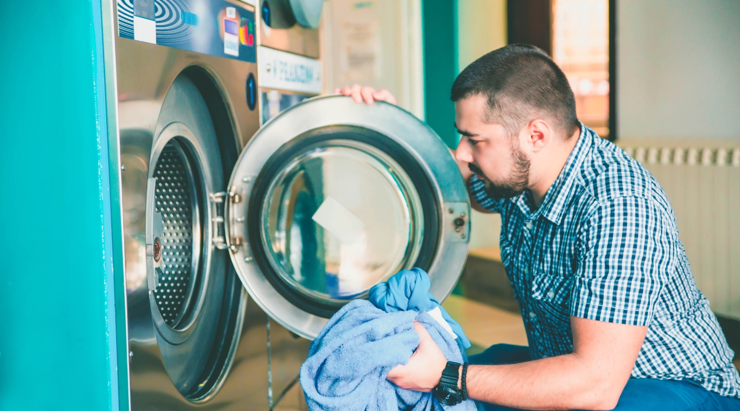 Laundry Outsourcing for Restaurants: Why It’s the Smart Choice